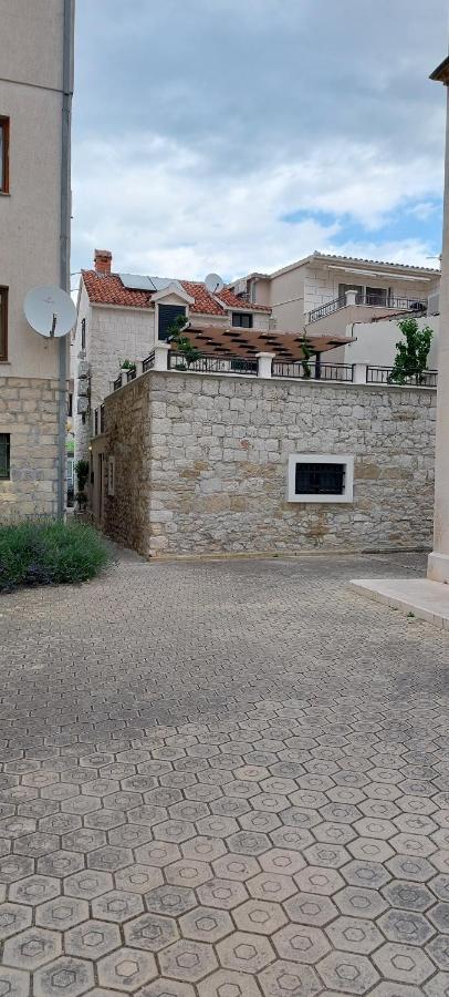 Apartments Villa Mira Kaštela Exterior foto